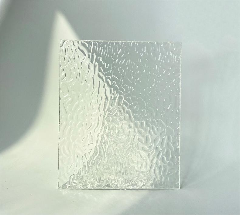 Carta acrilica a strisce trasparente a forma di V, resistente alle sostanze chimiche, spessore di 6 mm e 10 mm, con un design resistente