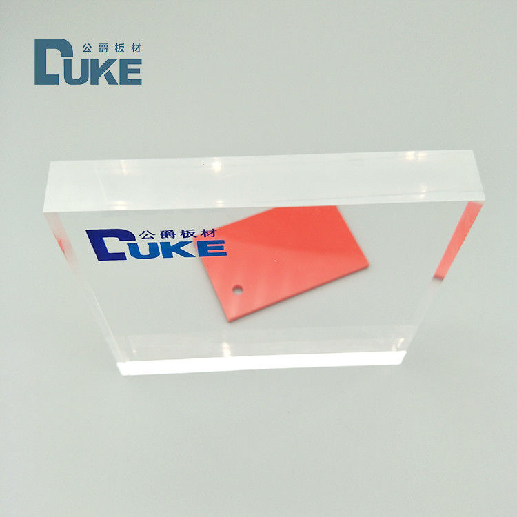 8mm trasparente PMMA Fuso fogli acrilici resistenti al calore Dimensioni personalizzate Taglio laser UV Stampa incisione Luce pubblicitaria